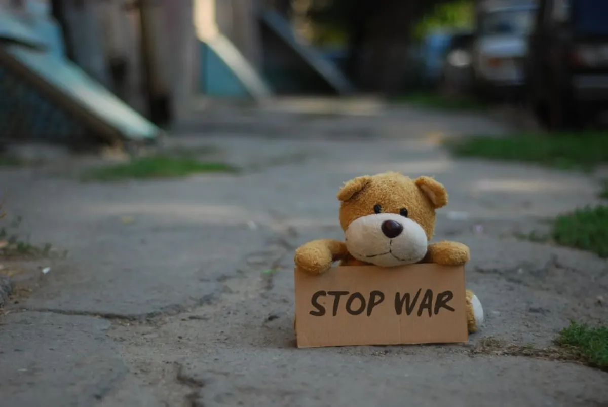 war comedy